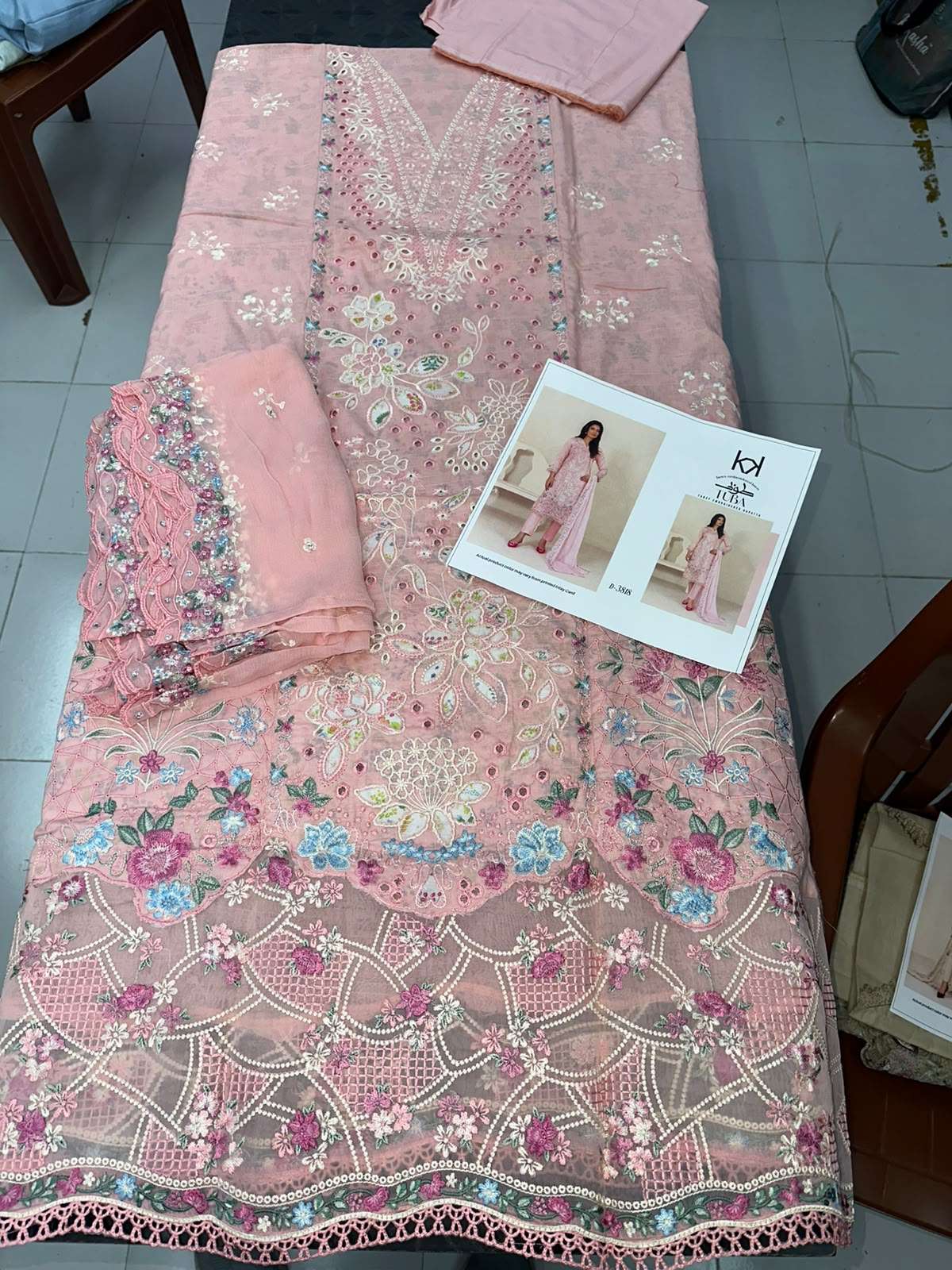 TUBA LAWN COLLECTION OPEN PICS BY TAWAKKAL